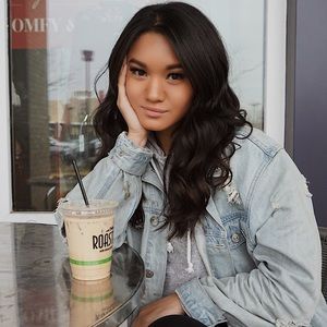 Meet your Posher, Andrea